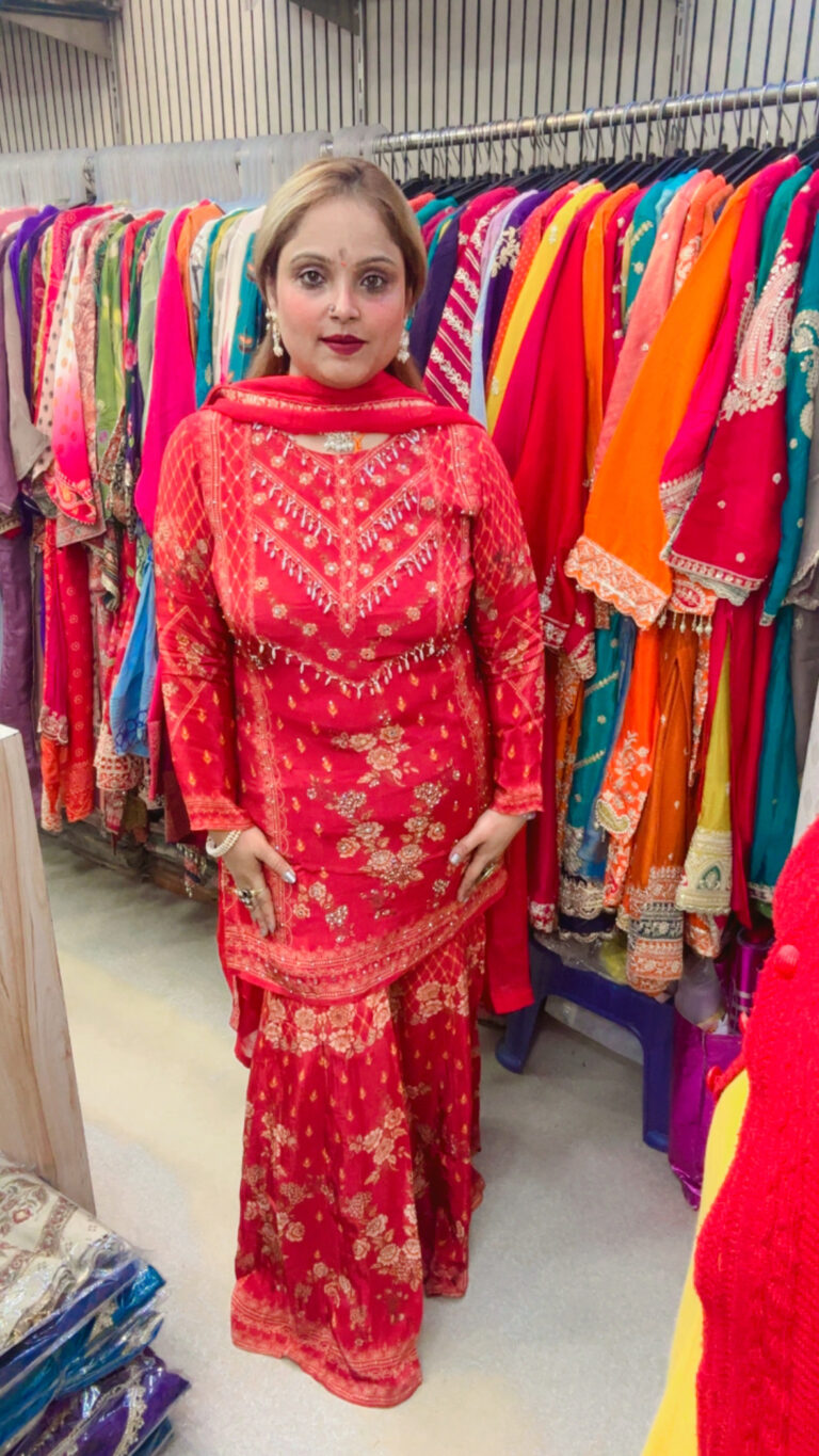 {"eId":"733139178218357","CameraPosition":2}