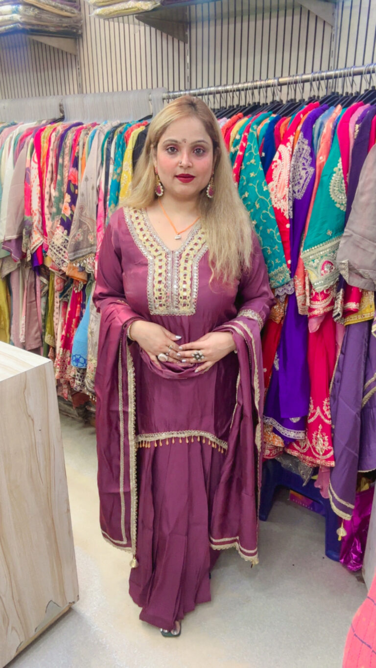 {"eId":"733139178218357","CameraPosition":2}