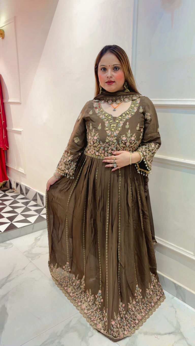 {"eId":"733139178218357","CameraPosition":1}