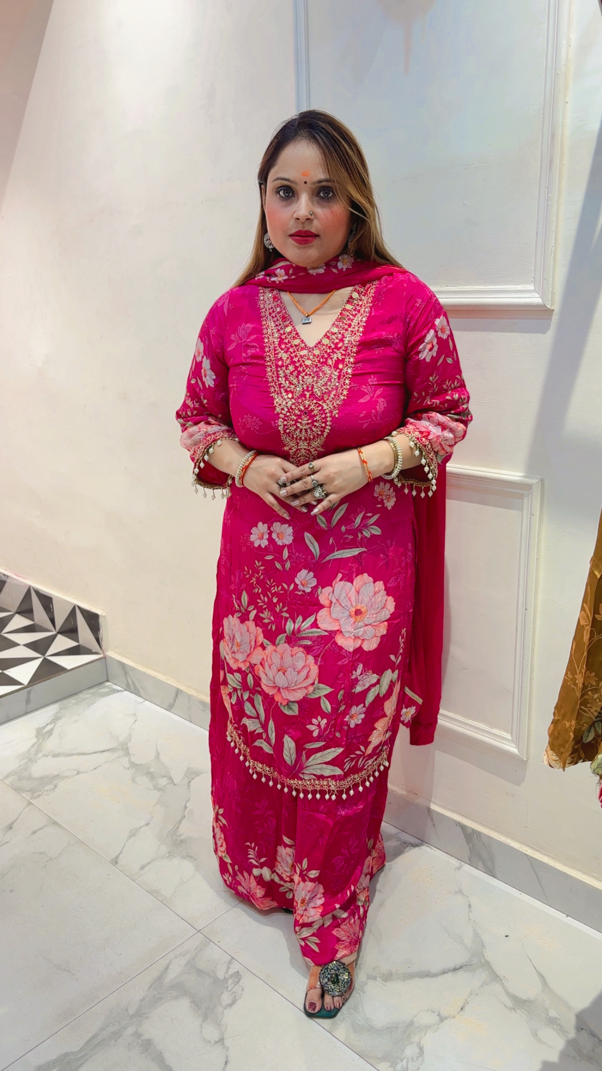 Pure Crepe Palazzo Suit with Digital Print & Dupatta - Image 4