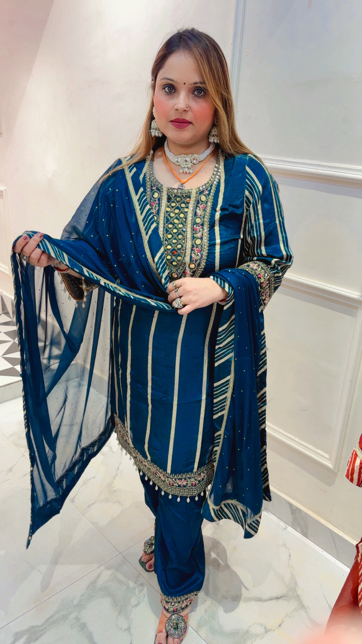 Pure Crepe Pants Suit with Digital Print & Dupatta - Image 2