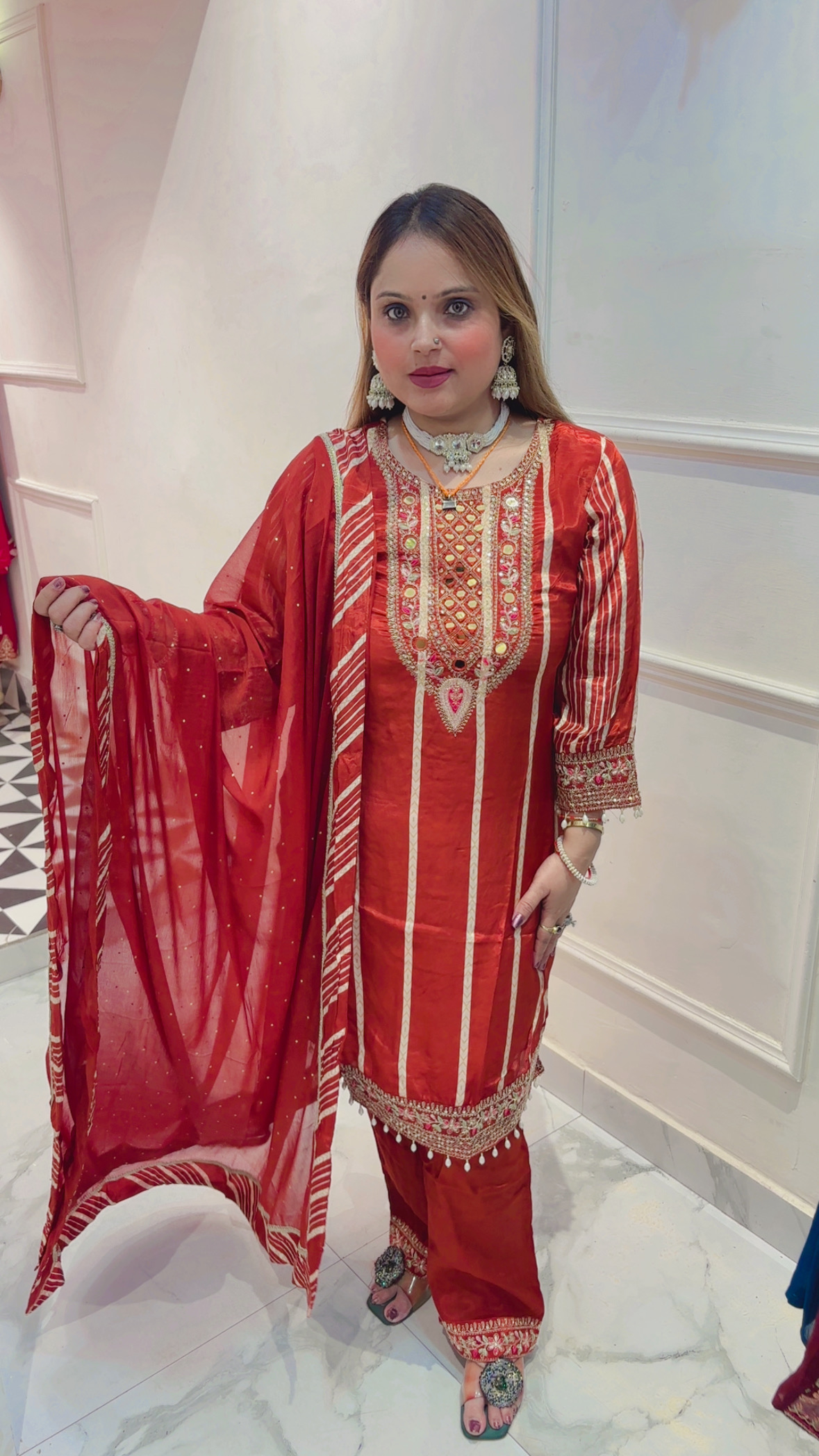 Pure Crepe Pants Suit with Digital Print & Dupatta - Image 3